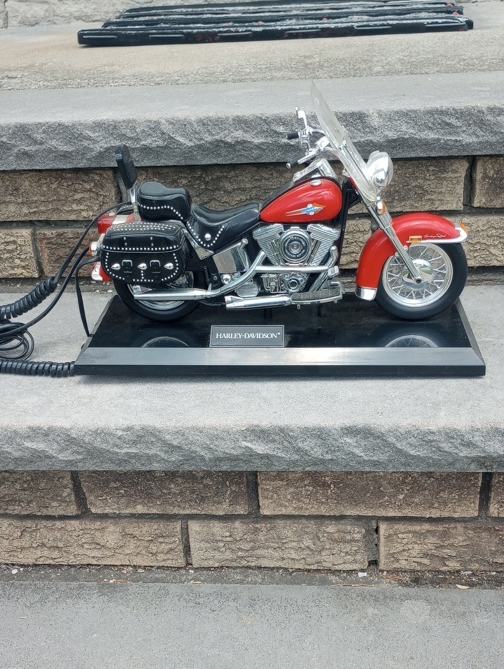 Harley-Davidson Telemania Red Motorcycle Telephone. Display Only, Doesn't Work